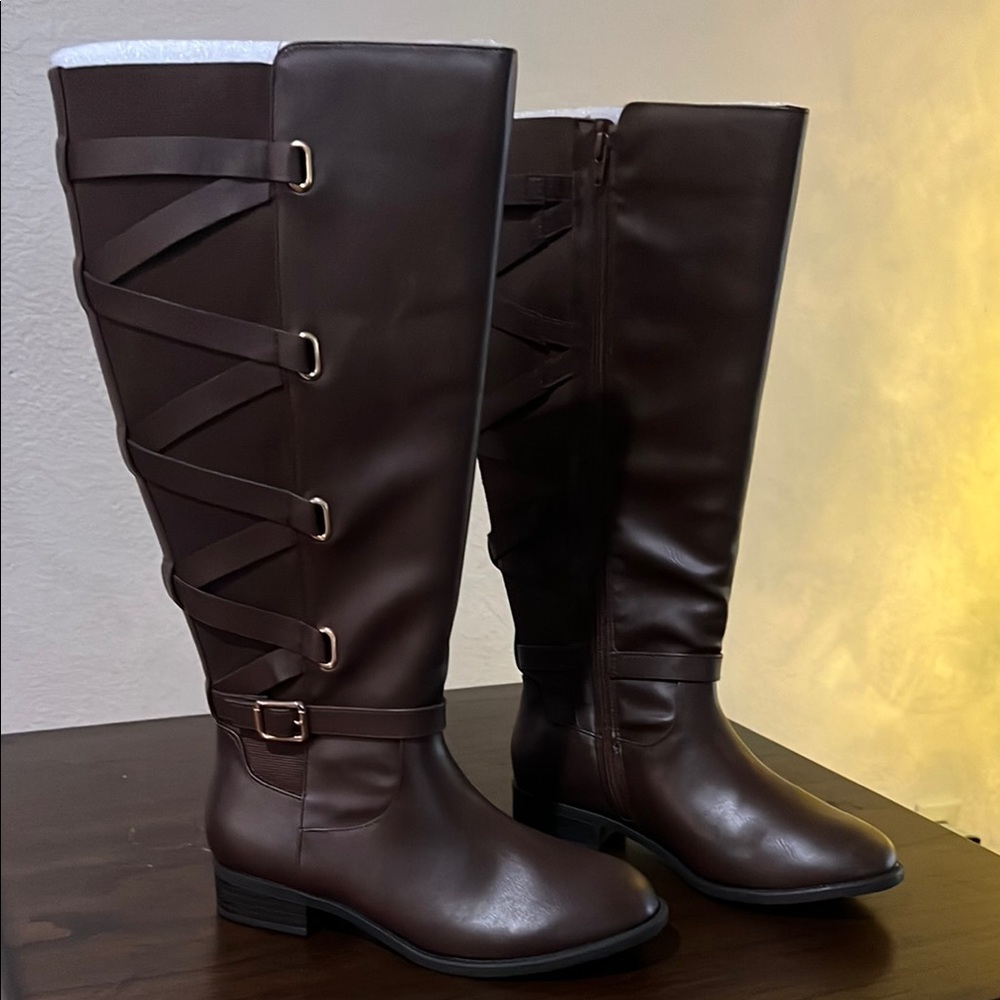 Brown Knee-High Women's Boots